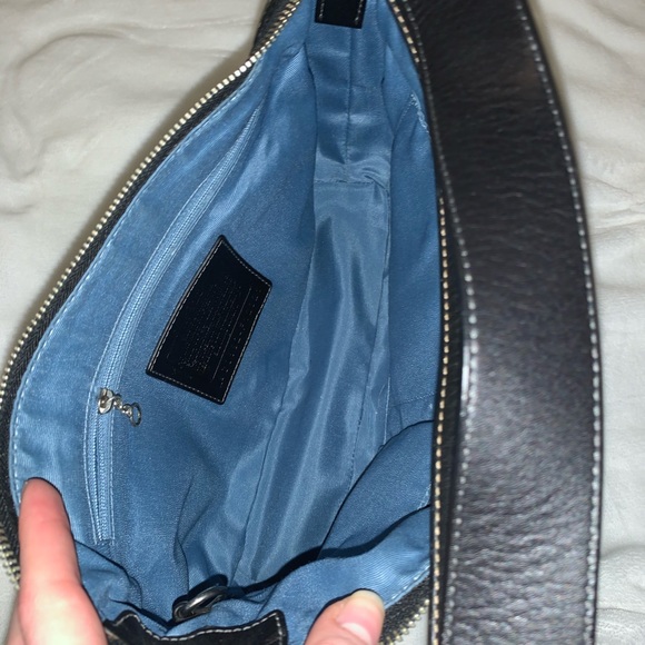 Coach Black Purse - Picture 4 of 4